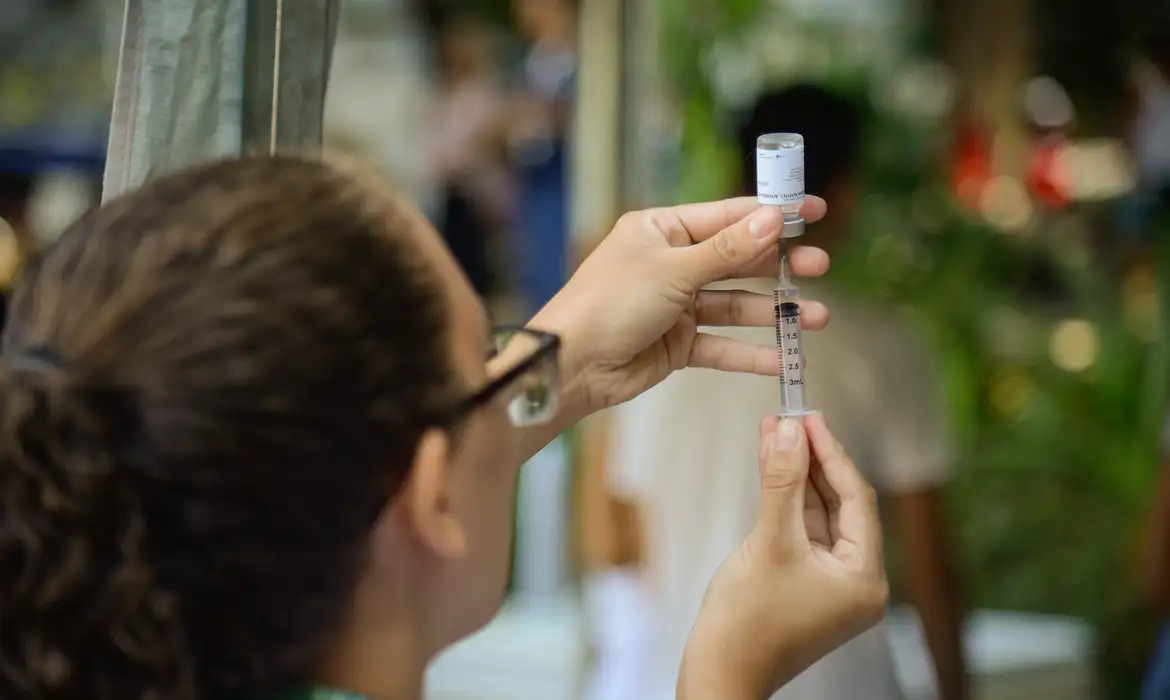 Ministério da Saúde destina doses de imunoglobulina e vacinas para o Rio Grande do Sul